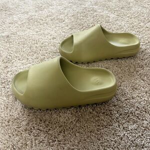 Authentic ‘Resin’ YEEZY Slides